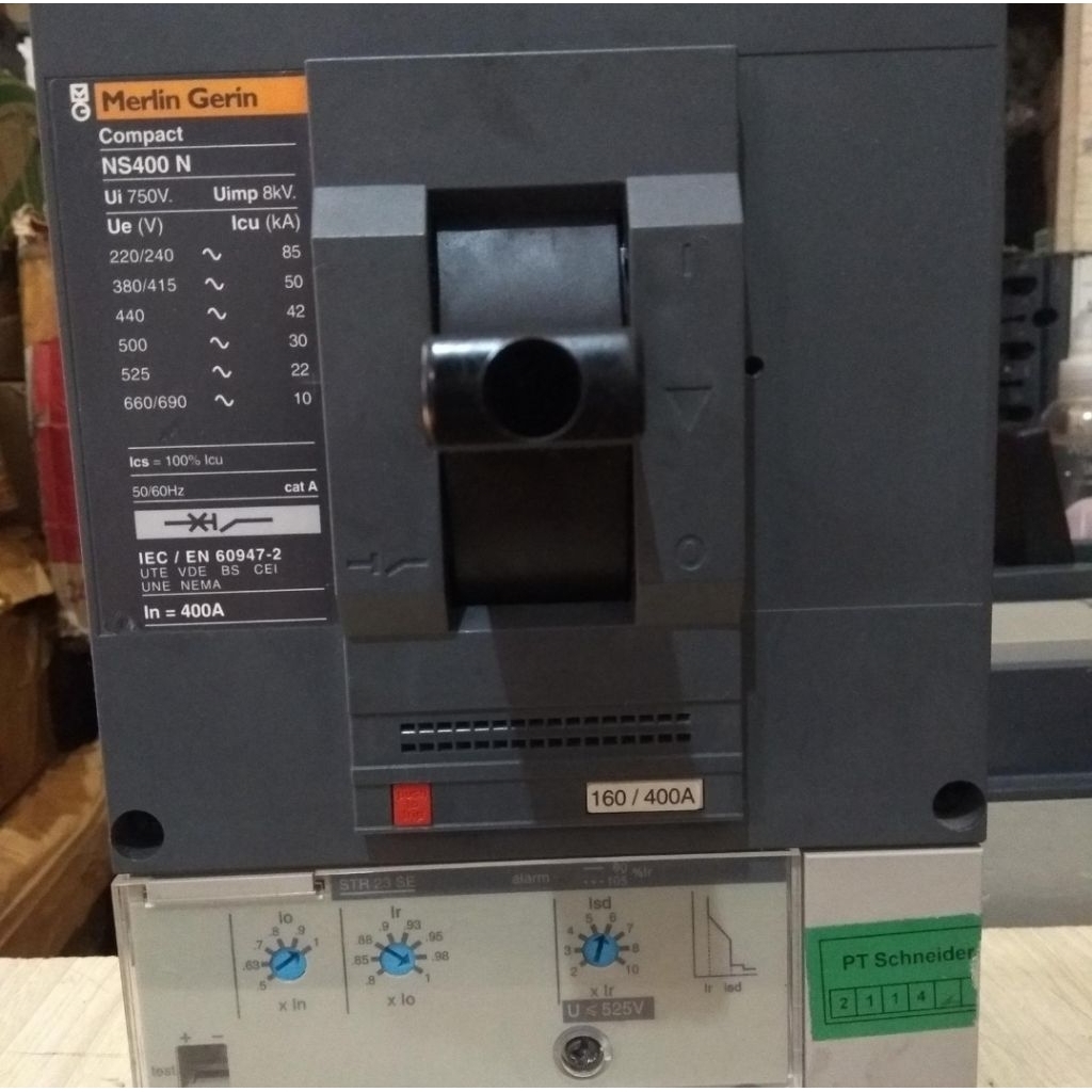 Mccb Merlin Gerin  Tipe NS-400N 400A