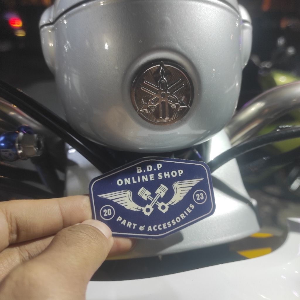 emblem batok spidometer fino thailand original emblem titanium vietnam garputala dan kucing