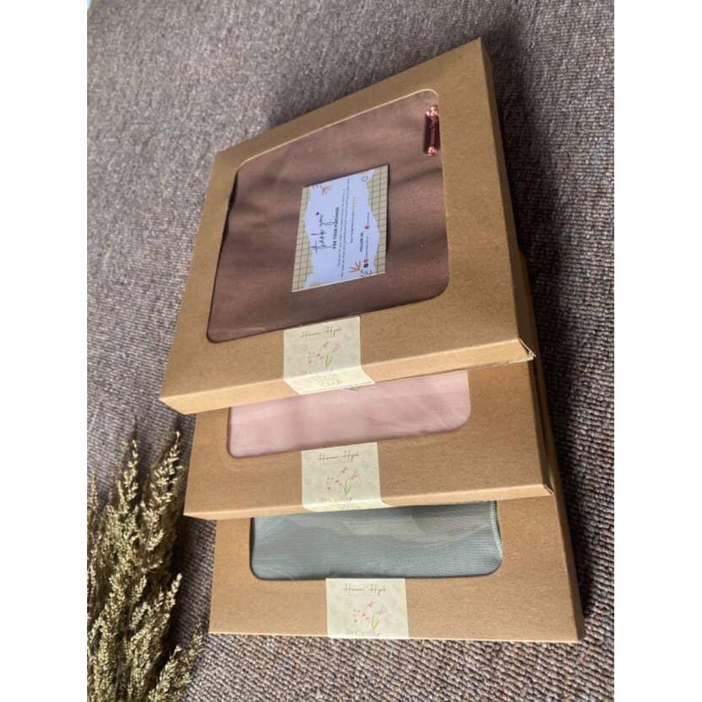 

CUSTOM tambahan packing box kemasan hampers / hadiah pakai pita (/pcs)