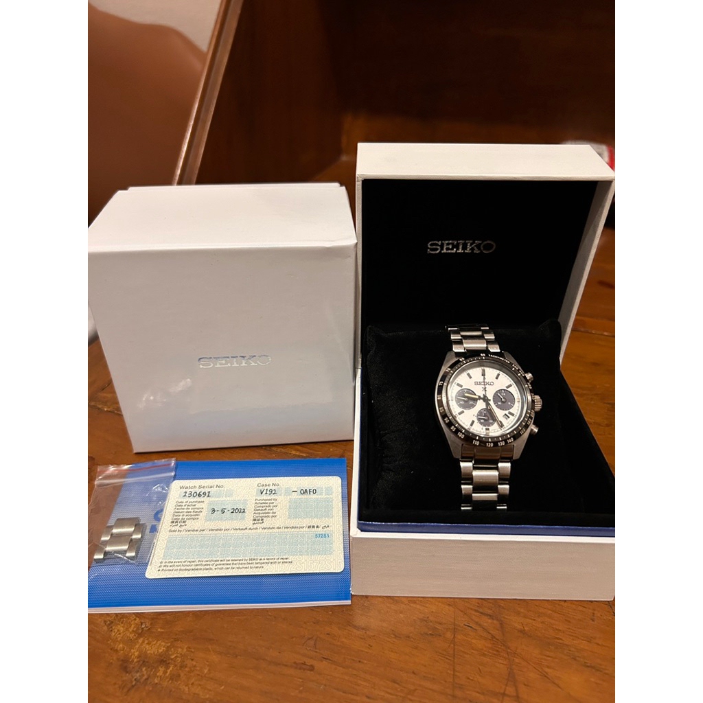 Seiko Speedtimer SSC813 Solar Panda