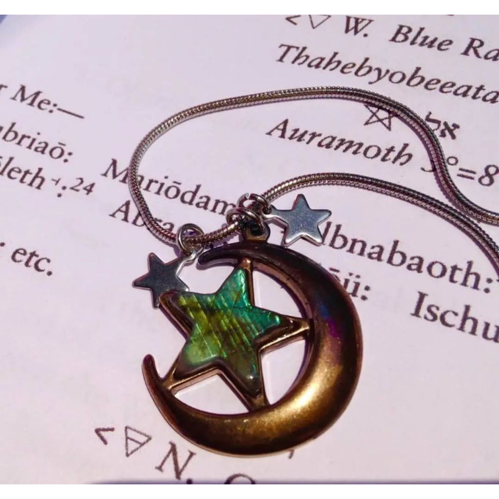 Batu Akik Titanium Kalung Liontin Pedant Etnik NYX Goddess Cosmic Energy Crescent Moon Stars Of The 