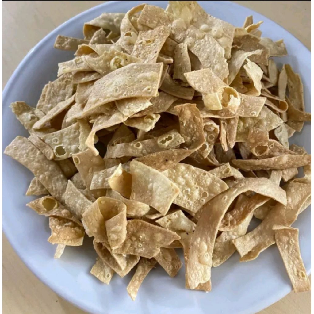 

Keripik Pangsit Arabian Berat 250 Gram Camilan Asin Food Snack Makanan Kripik