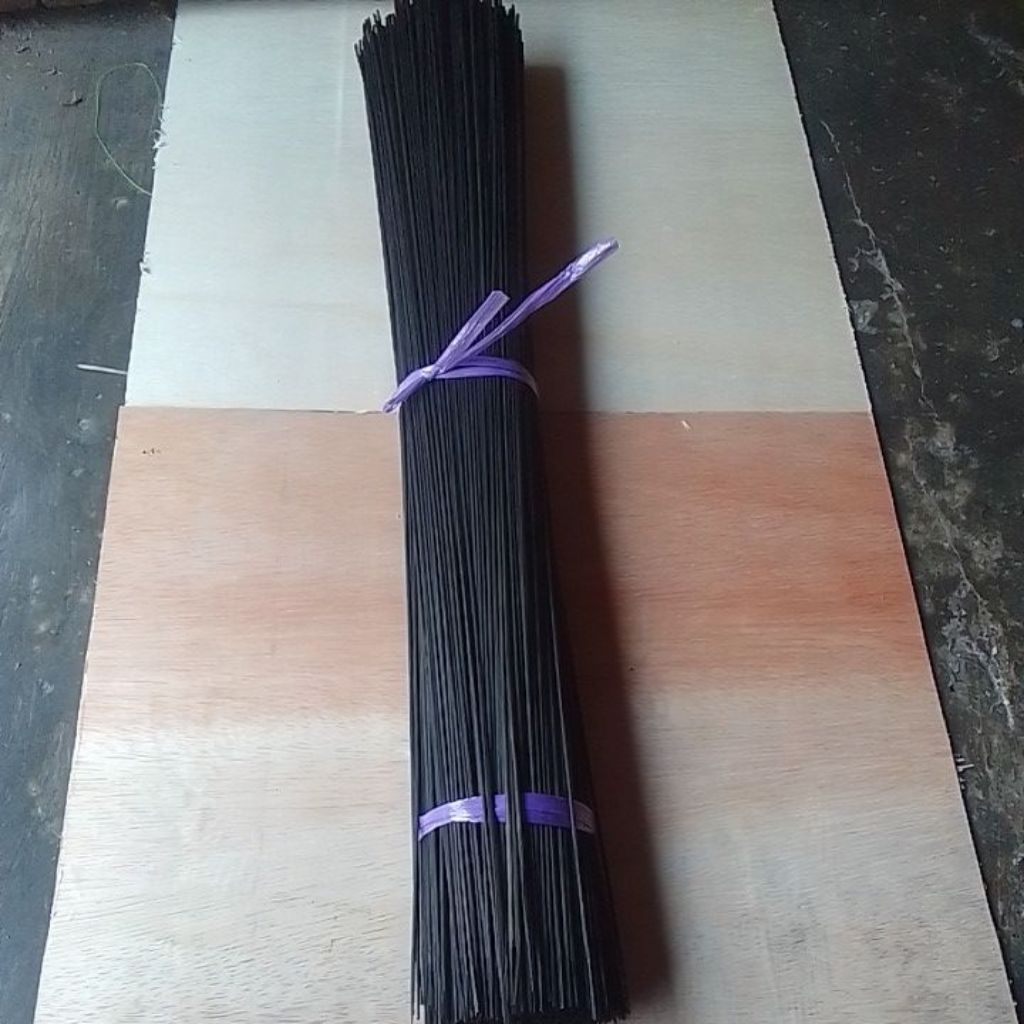 Ruji bambu hitam