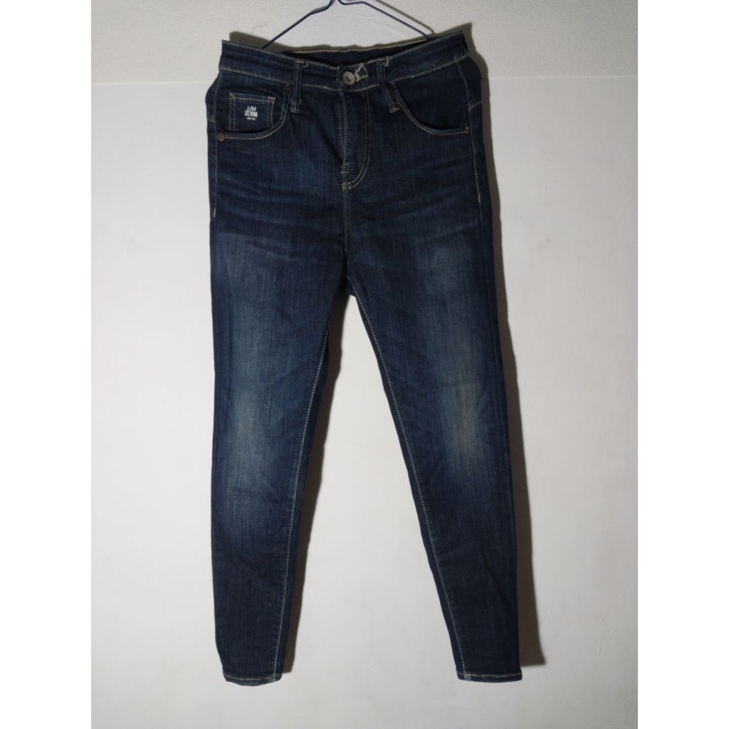 PRELOVED- Celana Wanita Navy | Jeans | Celana Jeans | Raw Jeans | Logo Jeans