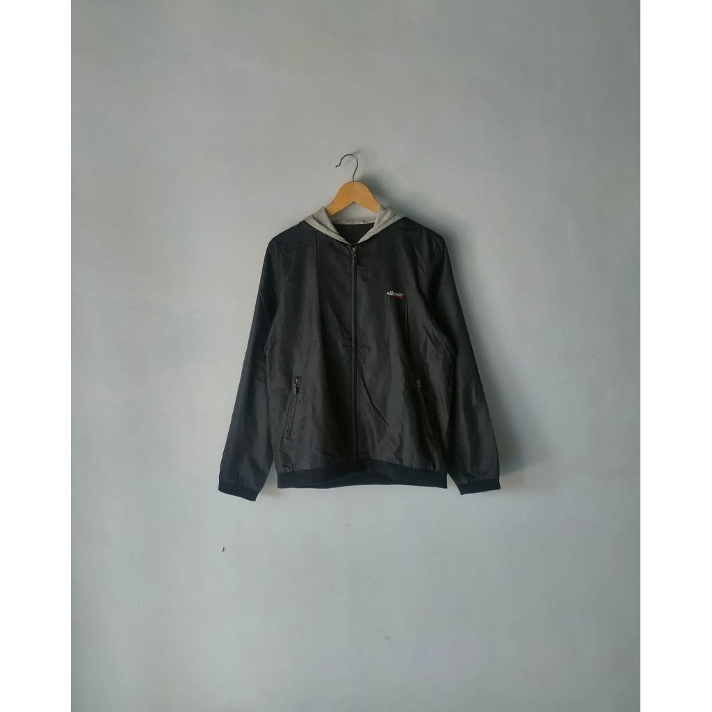 Jaket Outdoor ELLESSE FITNESS Size M Waterproof Original Second