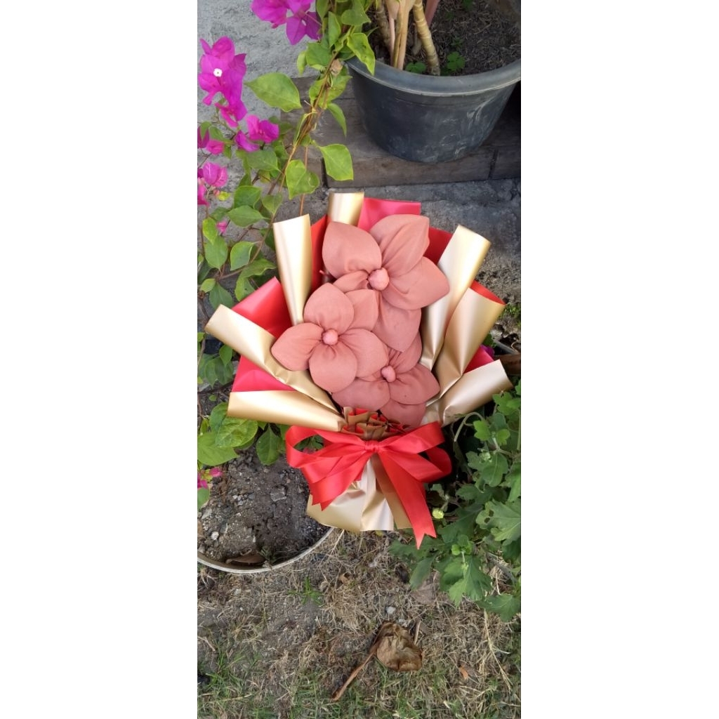 

Bouqet Kerudung/ Hadiah Hari Guru/Hadiah Hari Ibu/ Hadiah Wisuda.