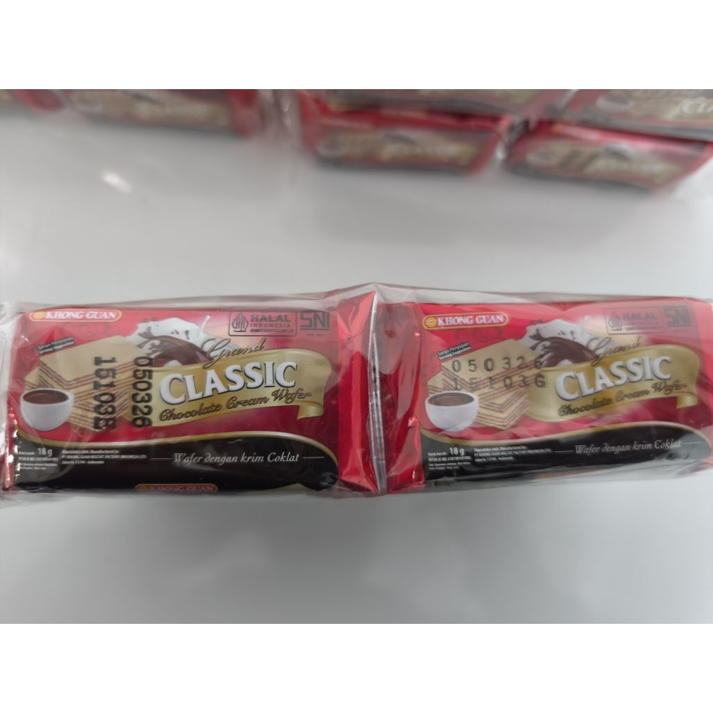 

Khong Guan Wafer Royal Classic 18g x 10 pcs