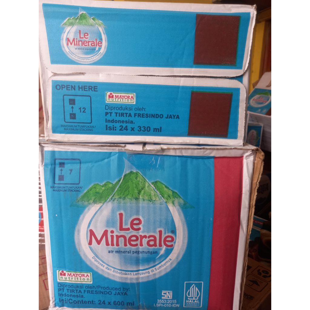 

Le Minerale 330ml/600ml 1 Dus Isi 24 botol