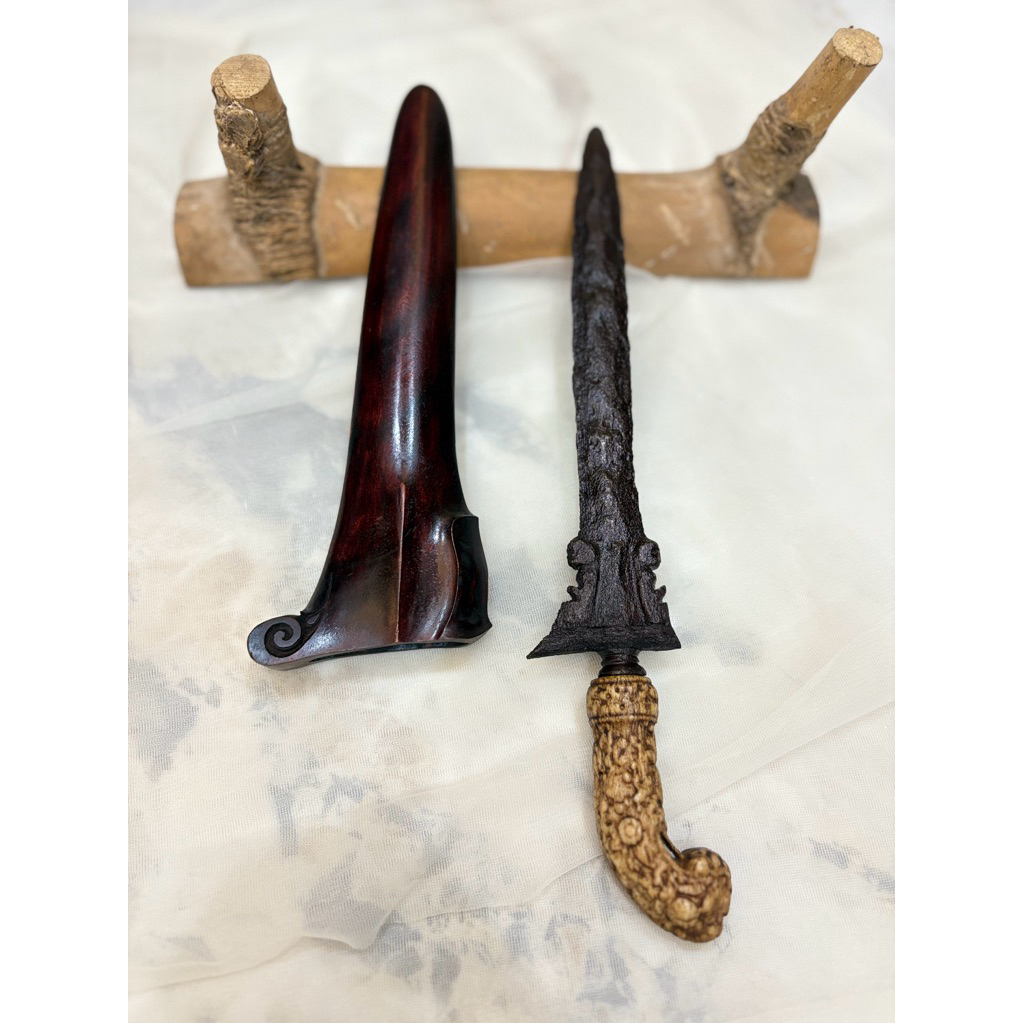 Keris Bethok Omyang Jimbe Kelengan