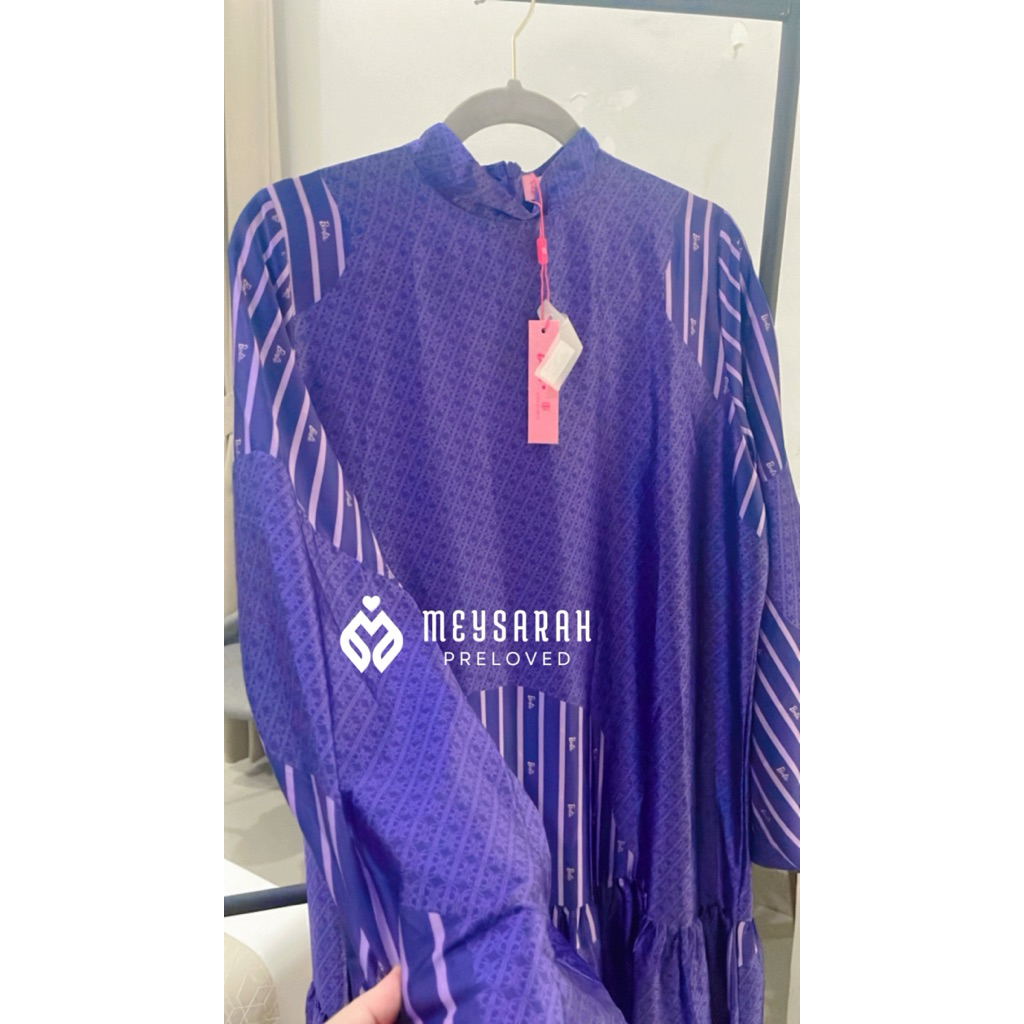 Vacanza Tiered Dress size S (Navy)