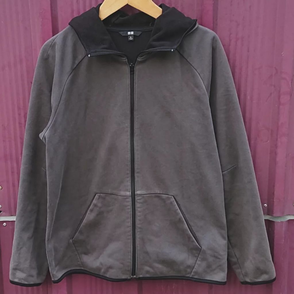 zip hoodie uniqlo tech softshell