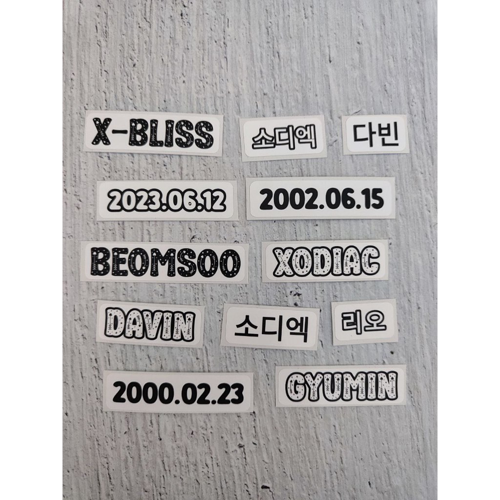 

XODIAC - Sticker Nama, Hangul & DOB Member (SET)