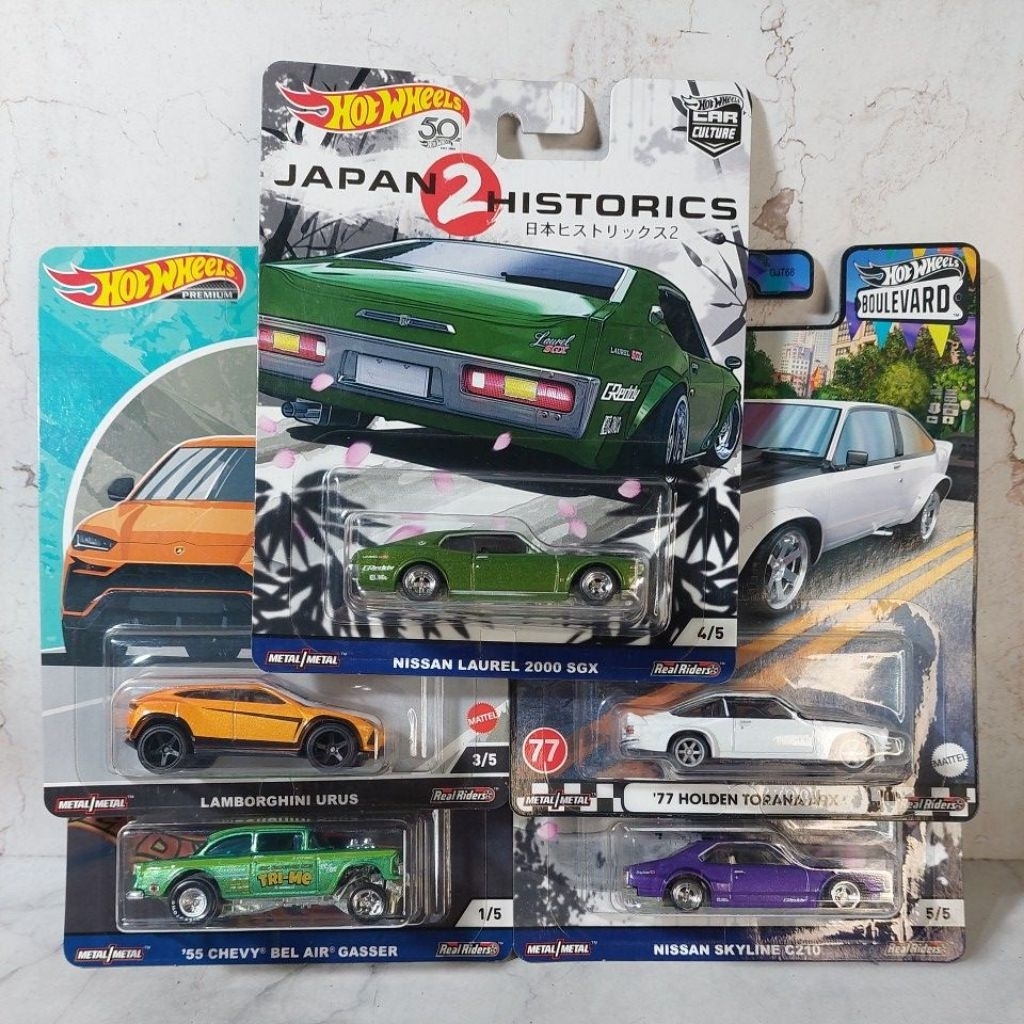 Hot Wheels Premium ( Ban Karet )
