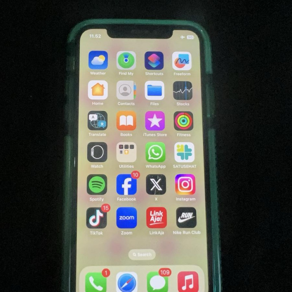 Iphone XS 256 GB garansi reami IBox