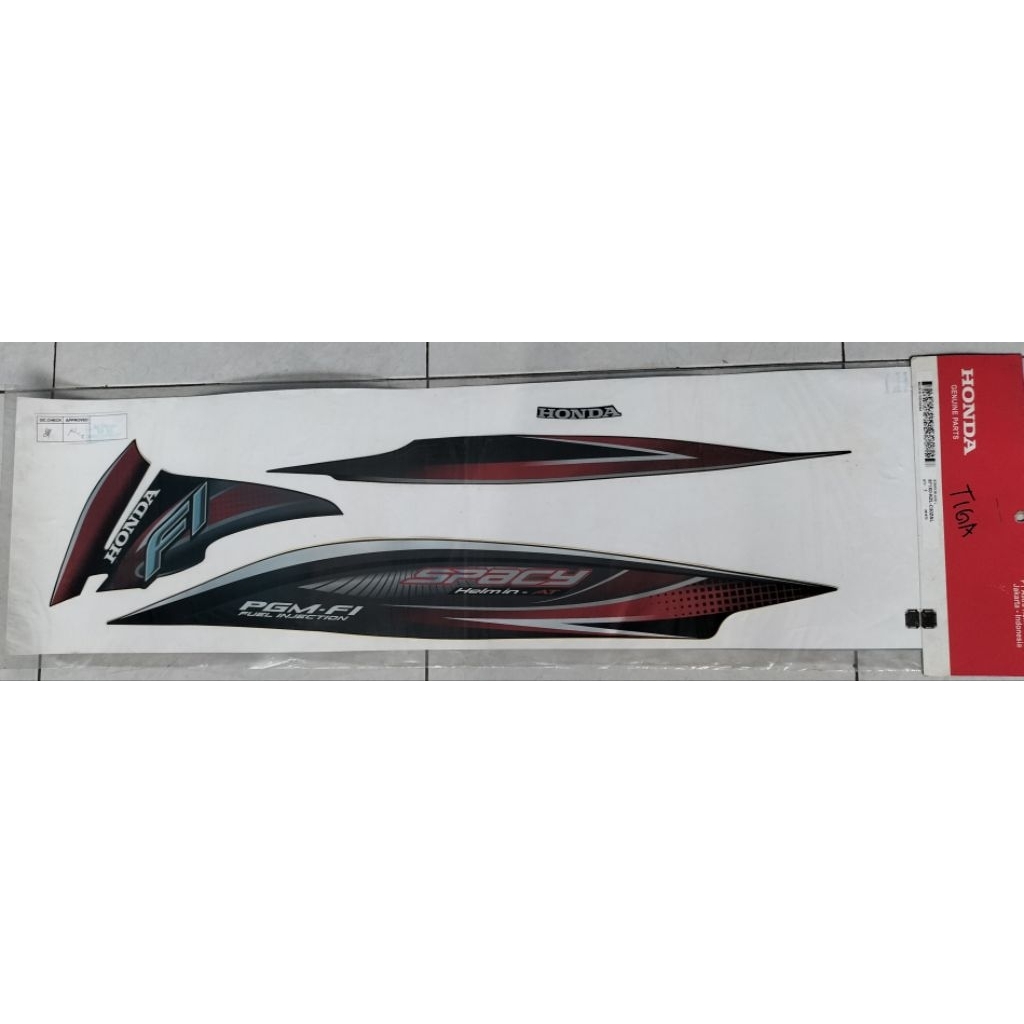 871X0-KZL-C30ZAL Stripe Body kiri Honda SPACY  F1 Hitam ORI AHM