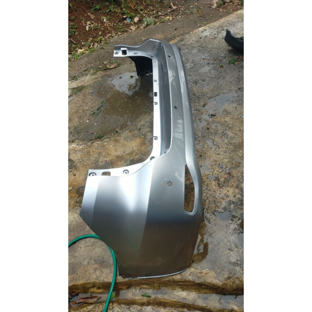 bumper belakang fortuner vrz original