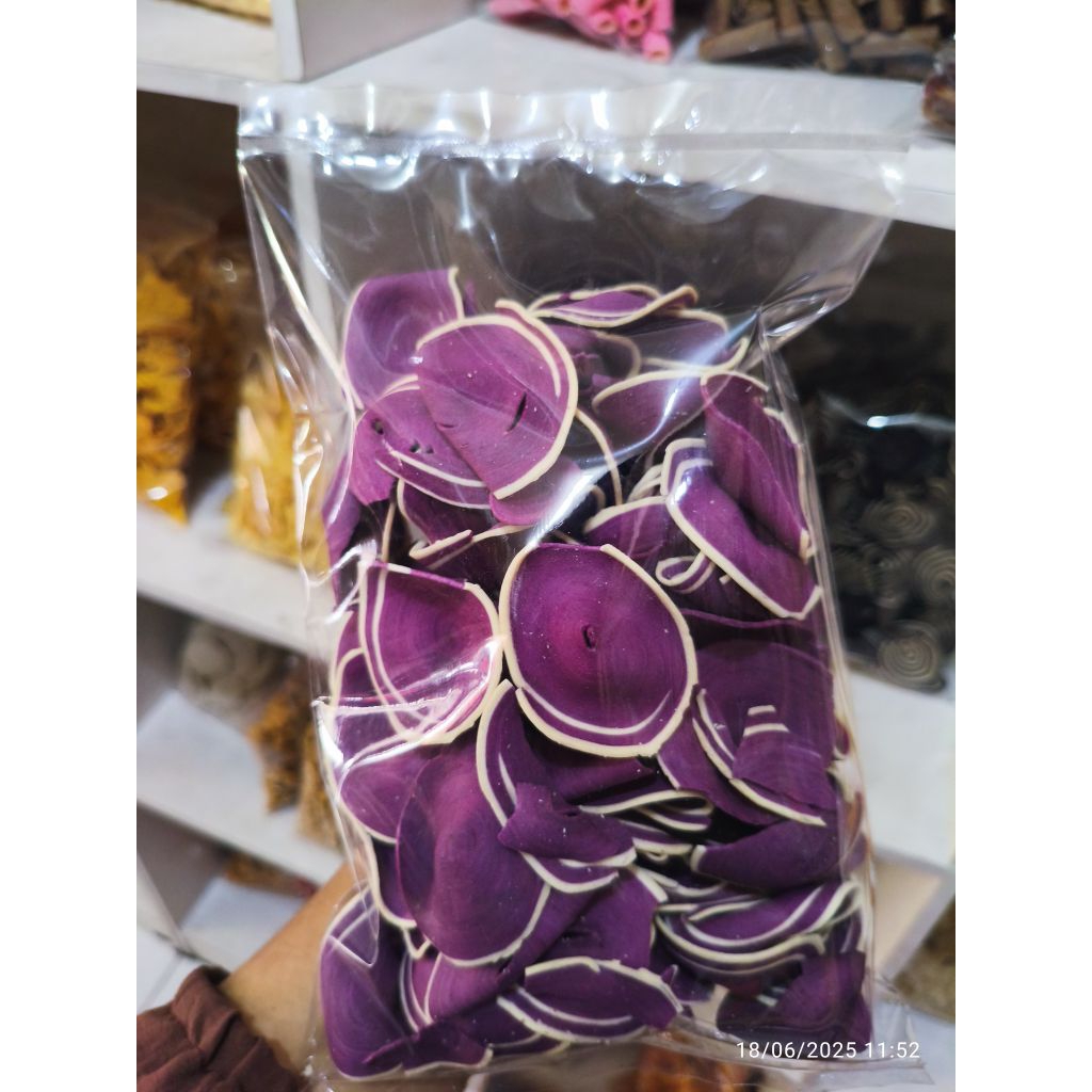 

KUPING GAJAH UNGU 250GR