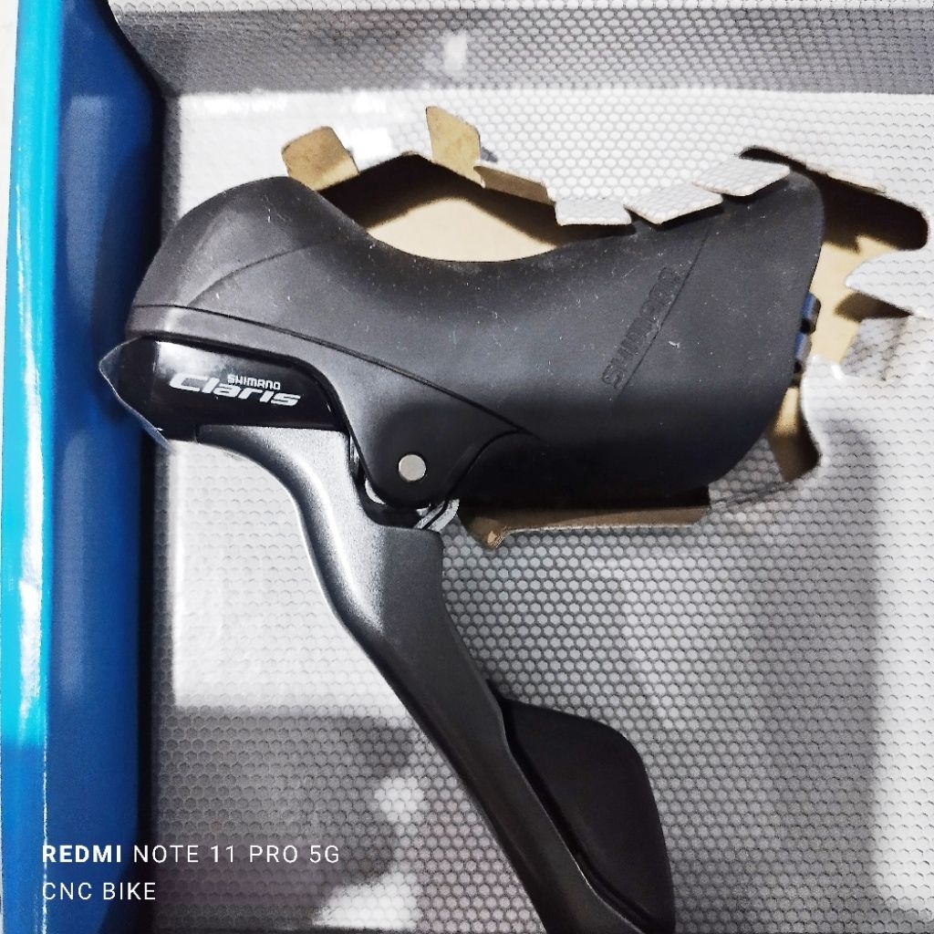 Brifter Shifter Shimano Claris R2000 2 x 8 Speed