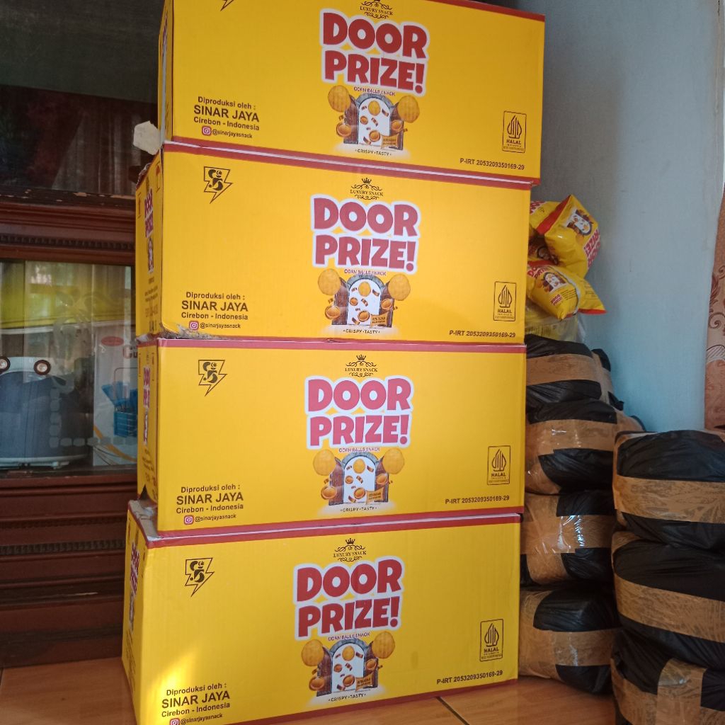

door prize berhadiah jika beruntung 1 karton 40 ciki