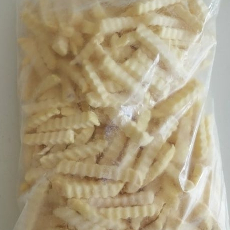 

FROZEN KENTANG CRINKLE CUT 2,5KG POLOS