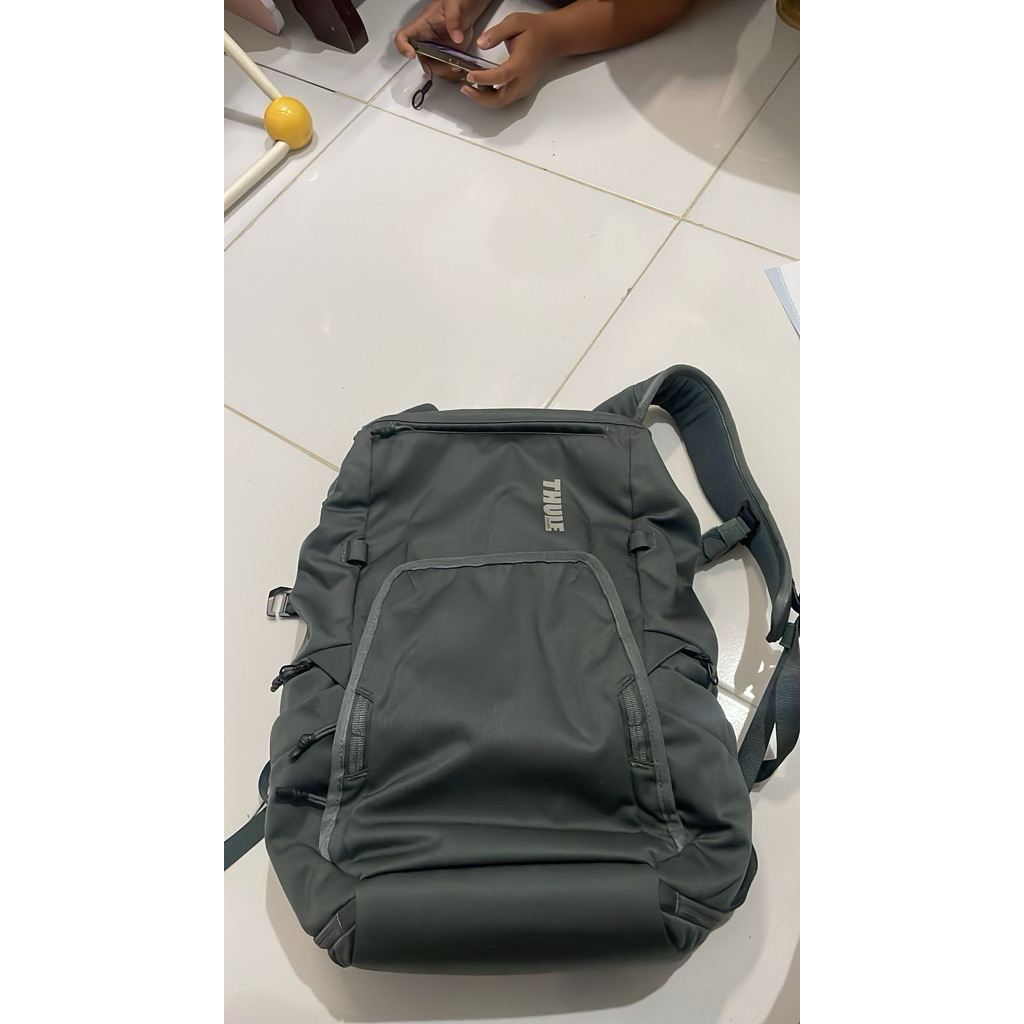 Thule Covert Dslr 24L