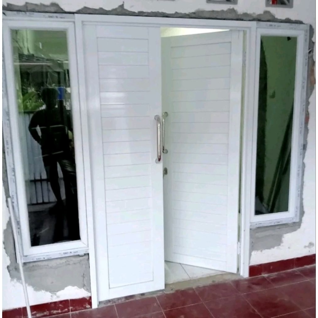 pintu spandrel aluminium