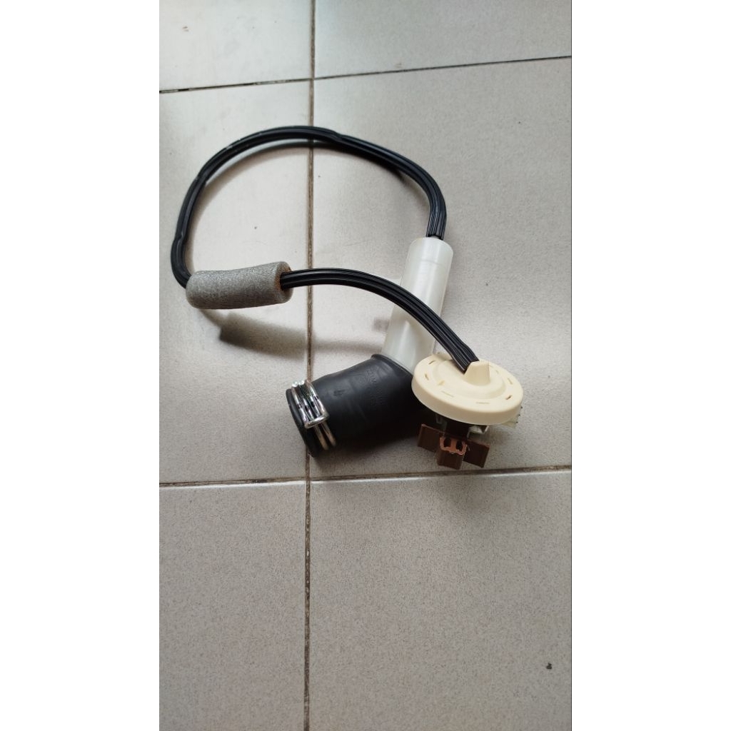 Sensor Level air mesin cuci panasonic NA-127VE5 Bekas