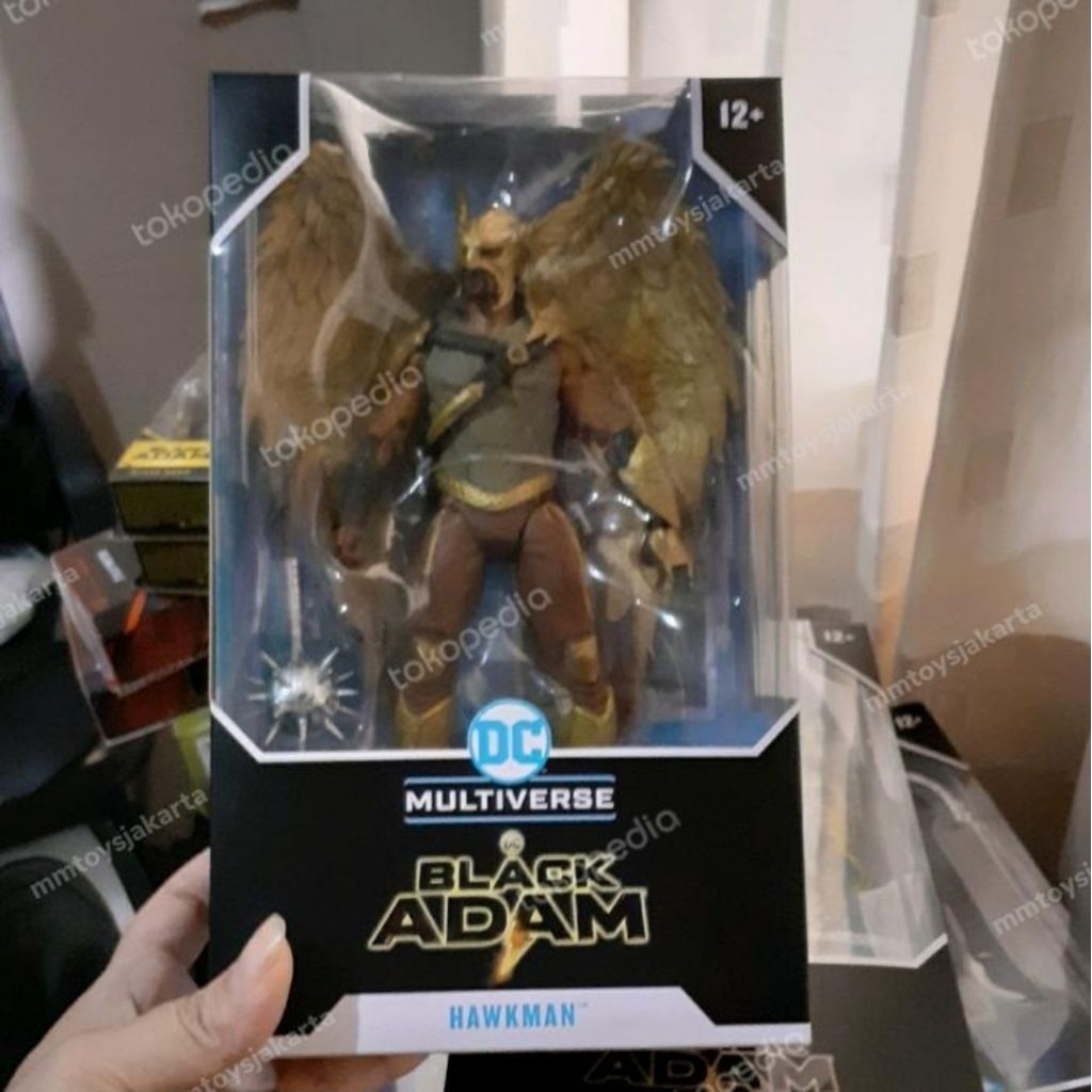 figure hawkman black adam dc multiverse mcfarlane