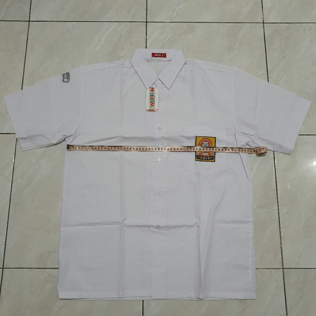 [NEW] Seragam Sekolah SMP with badge Petra 1