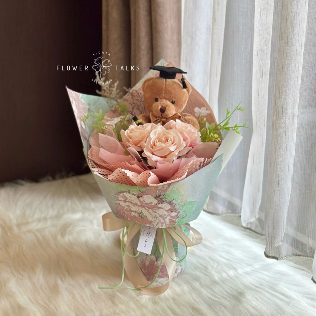 FLOWER TALKS - BUKET BONEKA WISUDA / BUKET SEMPRO / BUCKET WISUDA ULANG TAHUN HADIAH UNTUK CEWEK