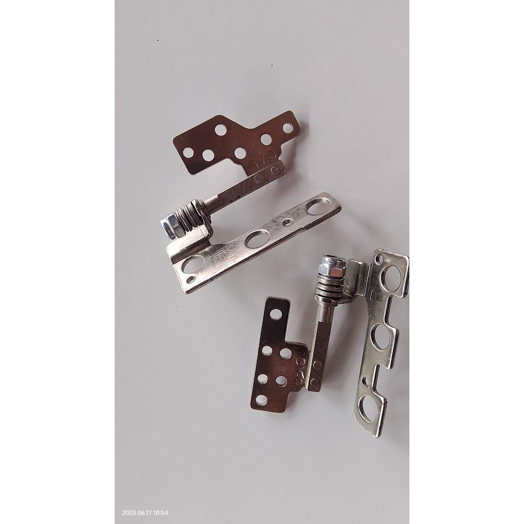 engsel laptop axioo mybook 11G