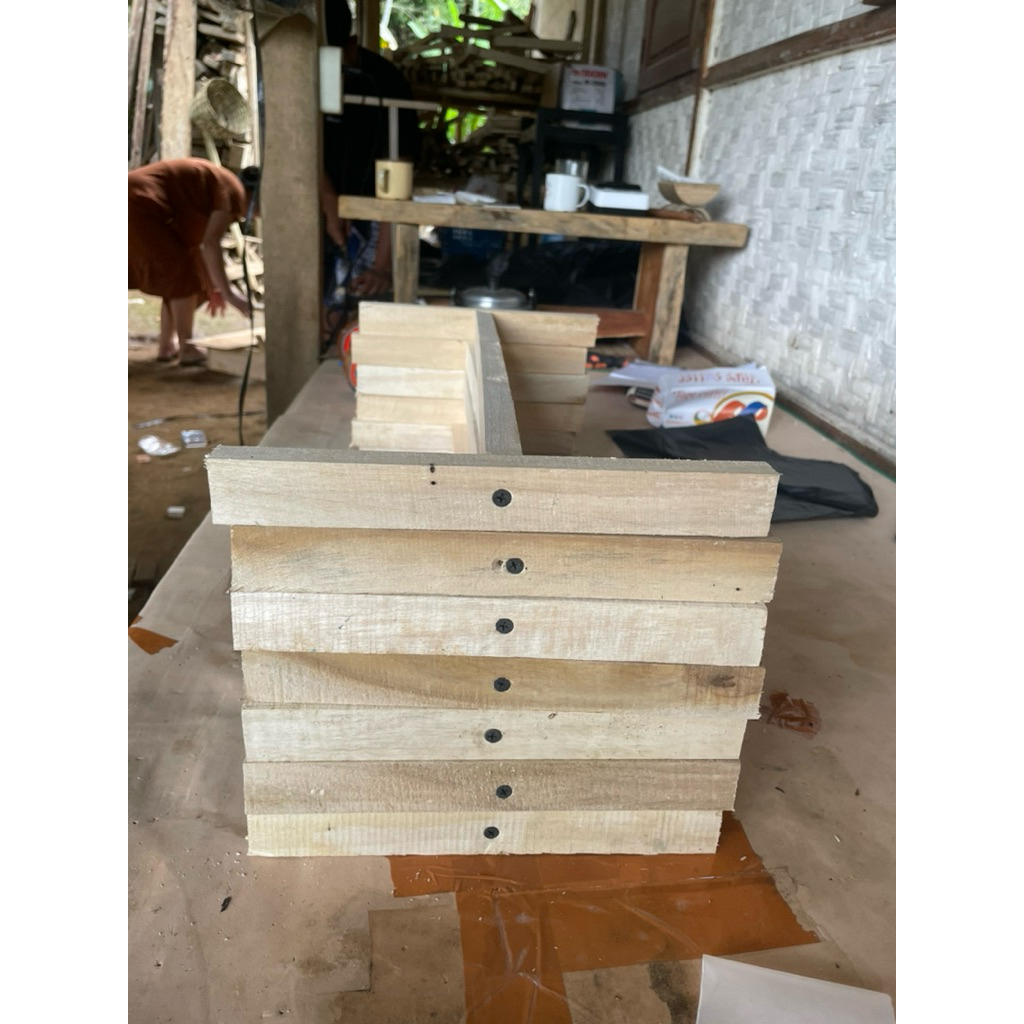 GOLONGAN BENANG LAYANGAN kayu