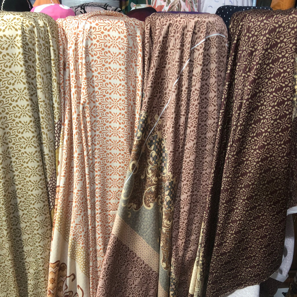 kain armany silk motif pinggir - kain armany silk motif impor - kain armany silk motif premium gb