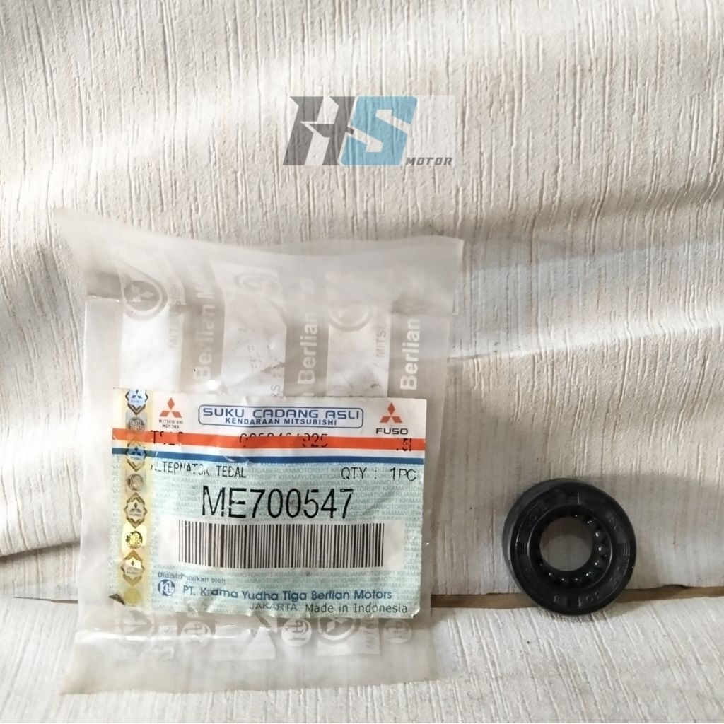 OIL SEAL ALTERNATOR BLOWER MOBIL MITSUBISHI CANTER COLT DIESEL PS100 ME700547
