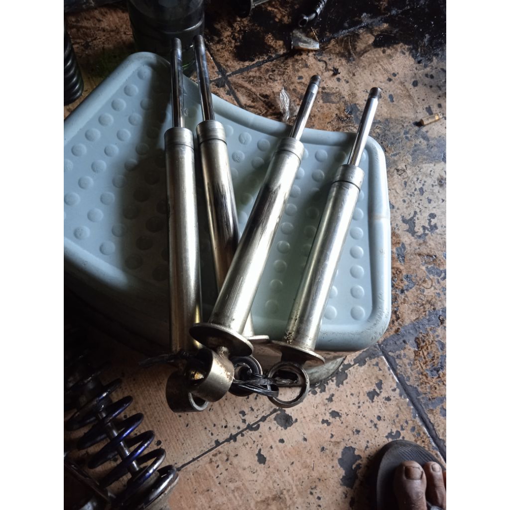 hidrolis shock belakang beat injeksi, scopi injeksi bekas layak pakai original