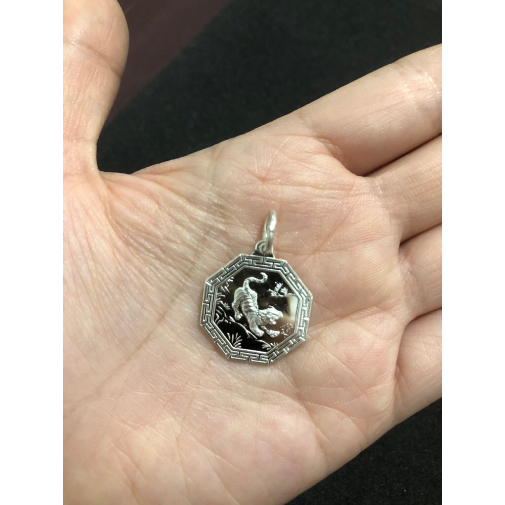 Liontin Pakua Shio Harimau Asli Silver / Perak Kadar 999