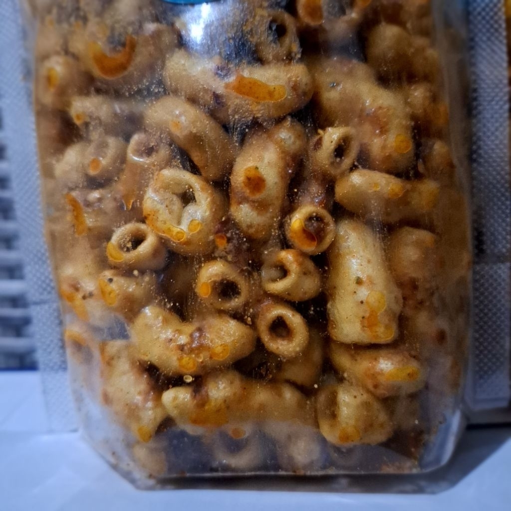 

1 kg makaroni premium kriuk pedas gurih