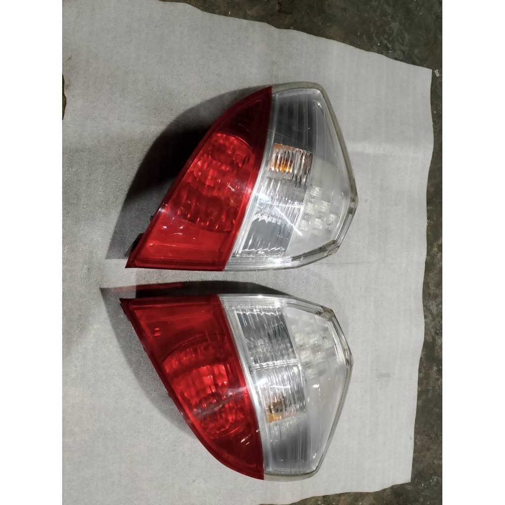 stoplamp lampu belakang Honda jazz GE8 depo jdm sepasang