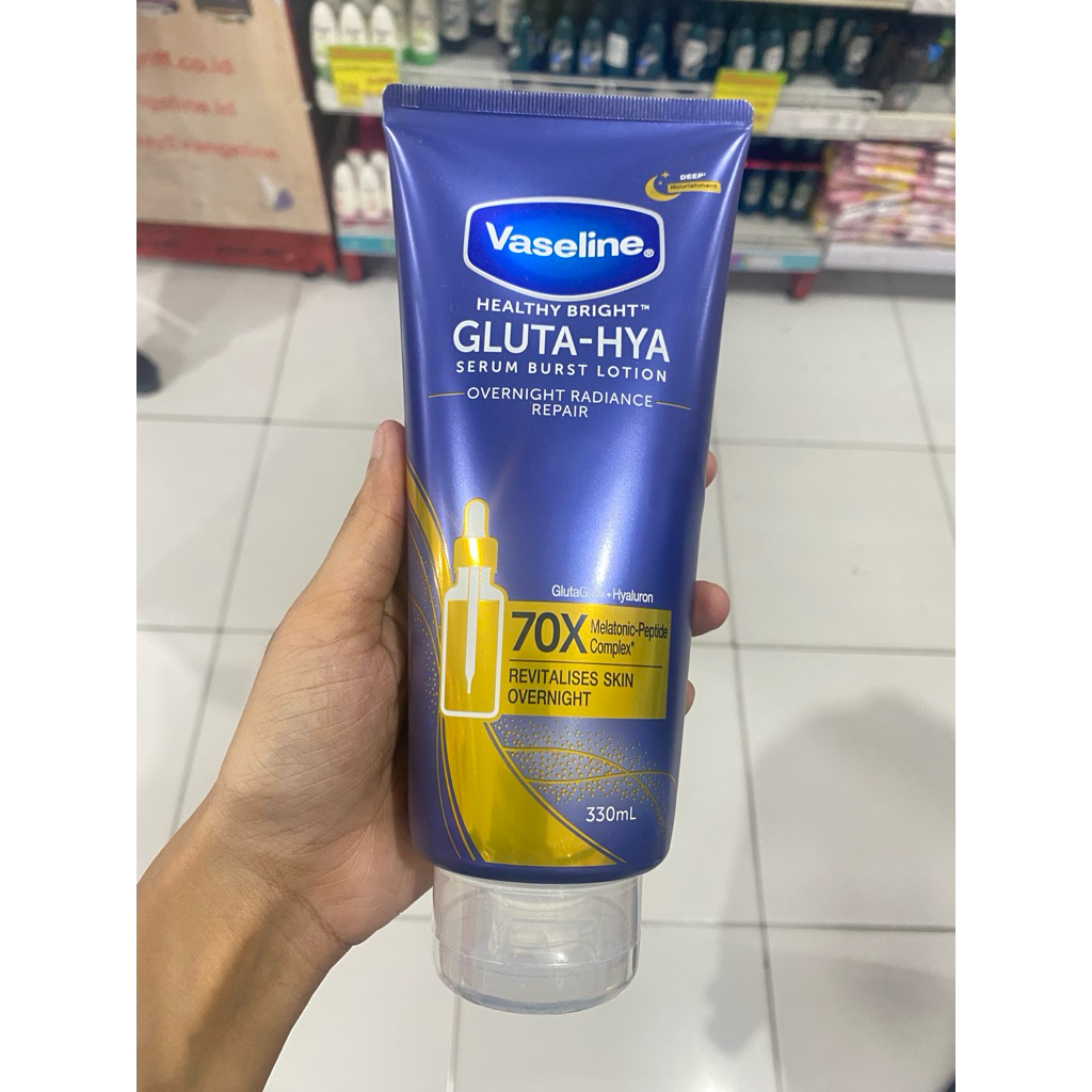 VASELINE 330ml GLUTA-HYA OVERNIGHT