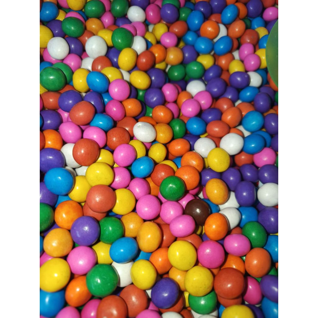 

biscuit bola warna uk 220g