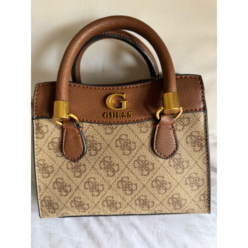 Preloved tas guess mini