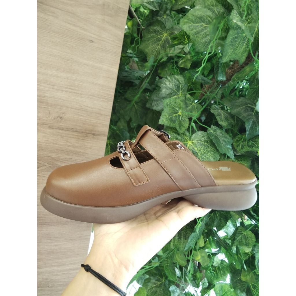 POLLUX MO20 MODEL SELOP TERBARU DARI POLLUX DENGAN INSOLE YANG NYAMAN BANGET DIPAKAI UNTUK SEGALA AK