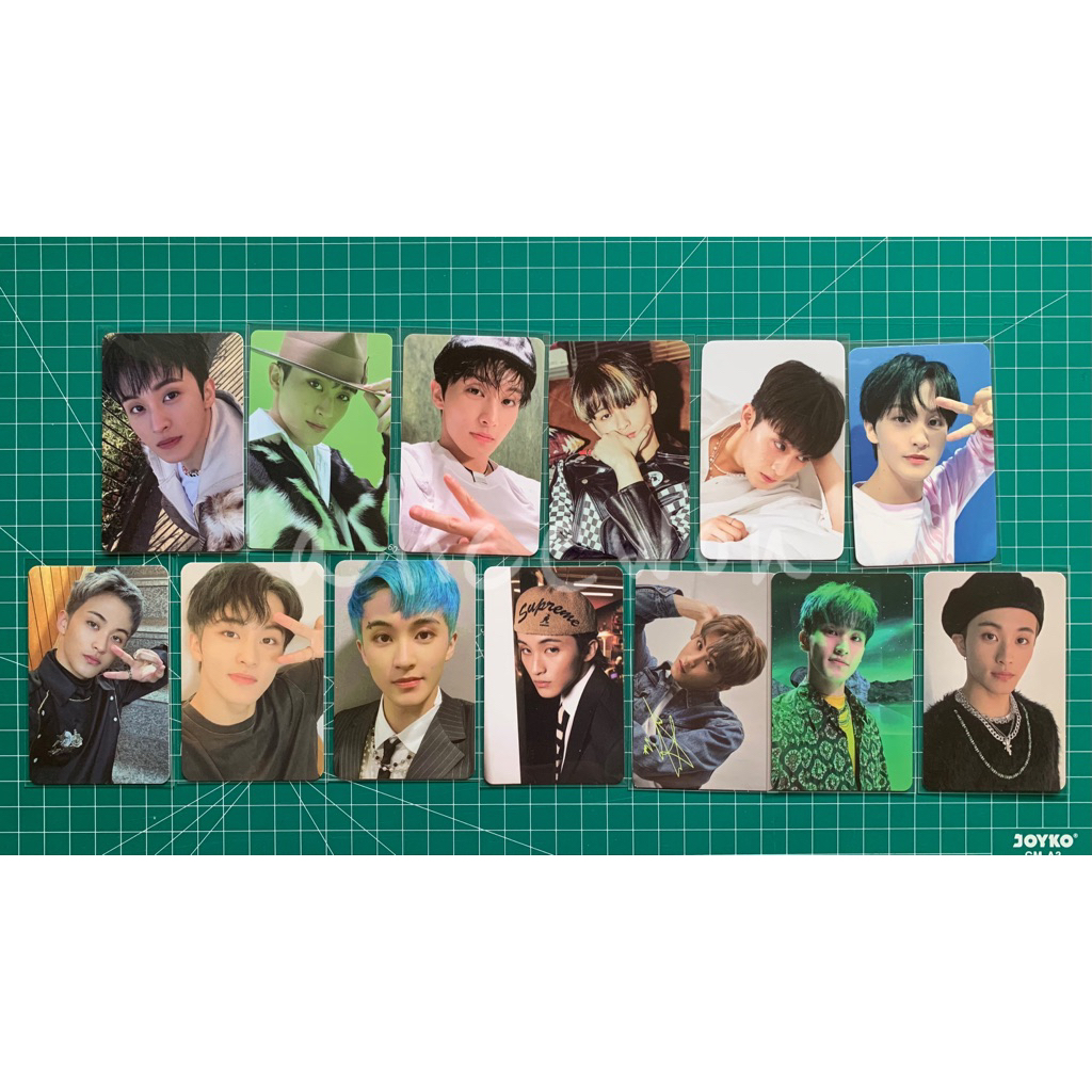 (BACA DESK) mark the first fruit prokey neozone be there for me house sg24 bene 8th anniversary istj