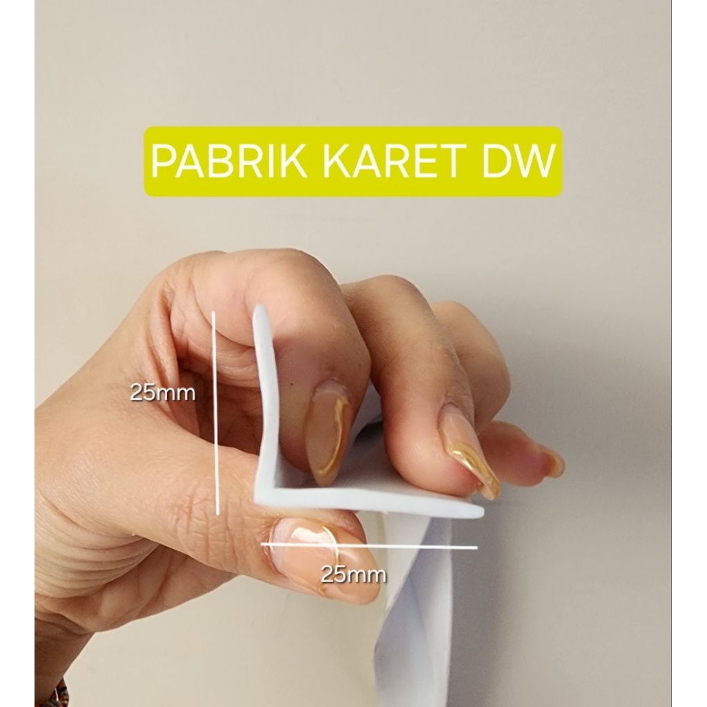 LIST KARET PENGAMAN SIKU 25 MM KARET SUDUT 25MM LIST L 2.5 CM KARET SIKU KARET PENGAMAN SUDUT MEJA