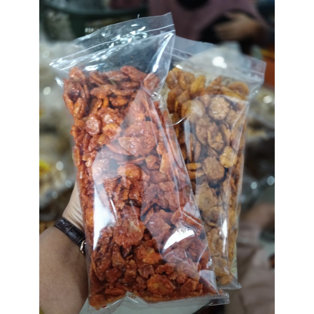 

250gr Emping melinjo/Emping medem/Emping gepuk dengan 2 pilihan varian rasa pedas manis dan manis karamel