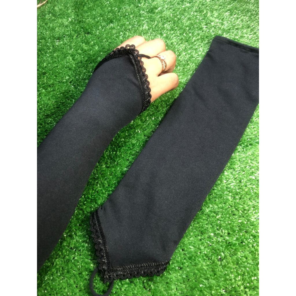 Manset Tangan Cincin Renda Hitam | Handsock Muslimah Bahan Adem Elastis | Aksesoris Hijab Wanita Sya