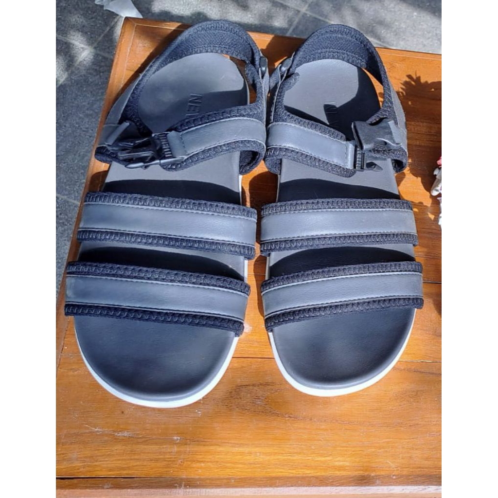 [PRELOVED] SANDAL PRIA NEVADA