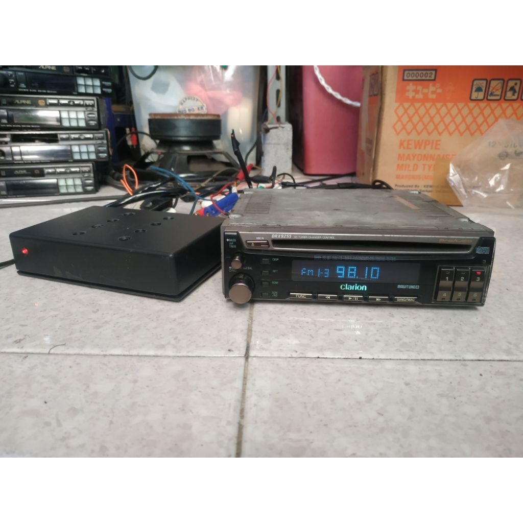 head unit clarion drx9255 analog sq