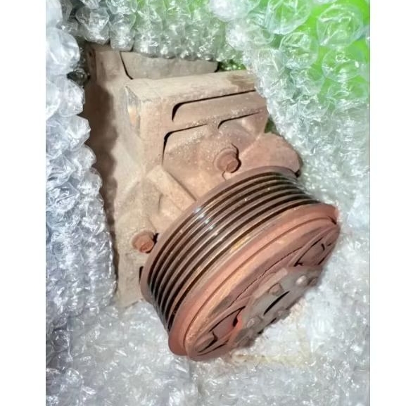 (BEKAS) Compressor AC mobil Datsun Go+ panca FREE kondensor