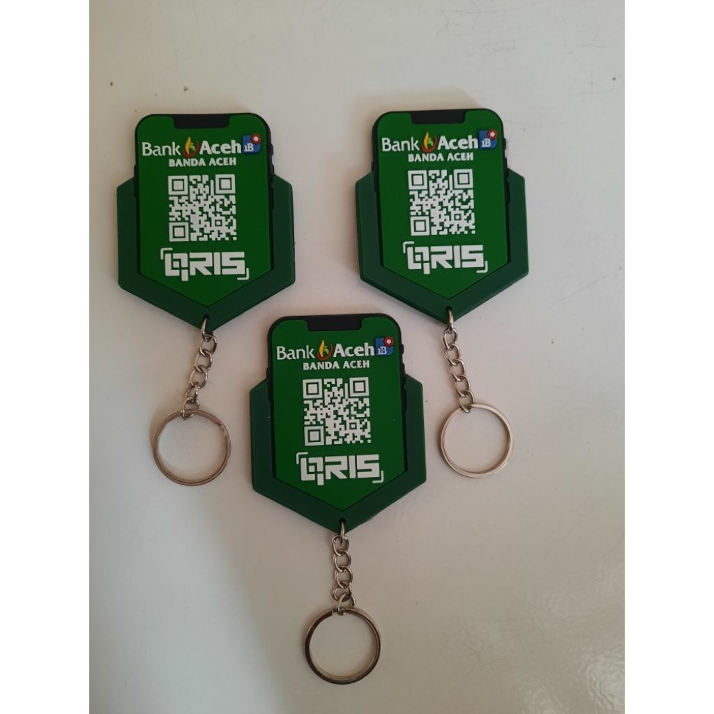 gantungan kunci karet custom gantungan kunci custom desain sendiri